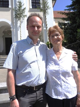 Od dvanajstih Sirčevih otrok je živa le Anica_Na sliki skupaj z glavnim koordinatorjem letošnjega srečanja Miranom Sircem